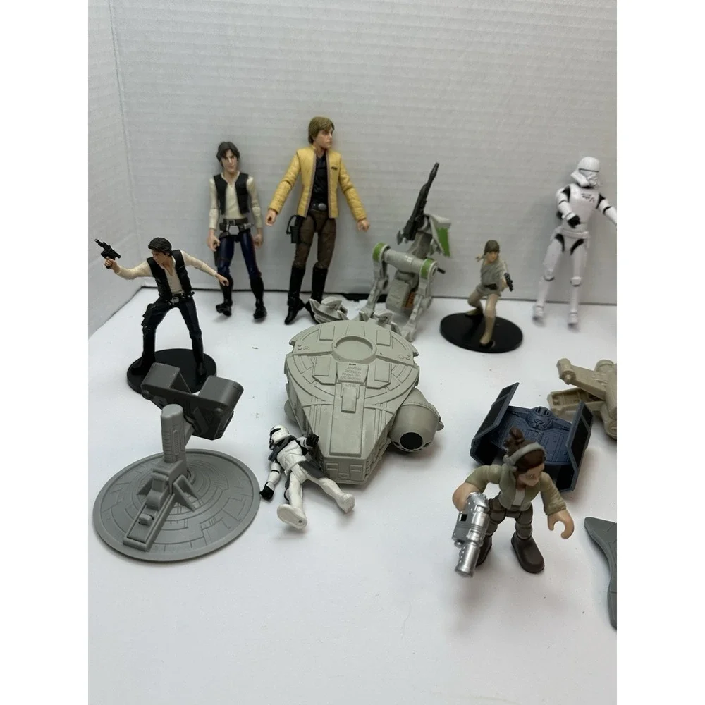 Star Wars Action Figure & Accessory Lot Han Solo Luke Skywalker Stormtrooper Mix